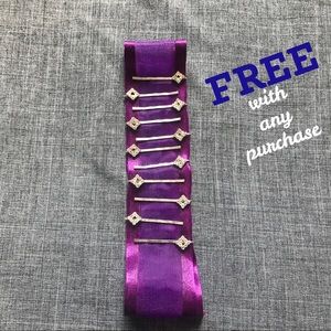 CLAIRES Diamond Rhinestone Bobbypins